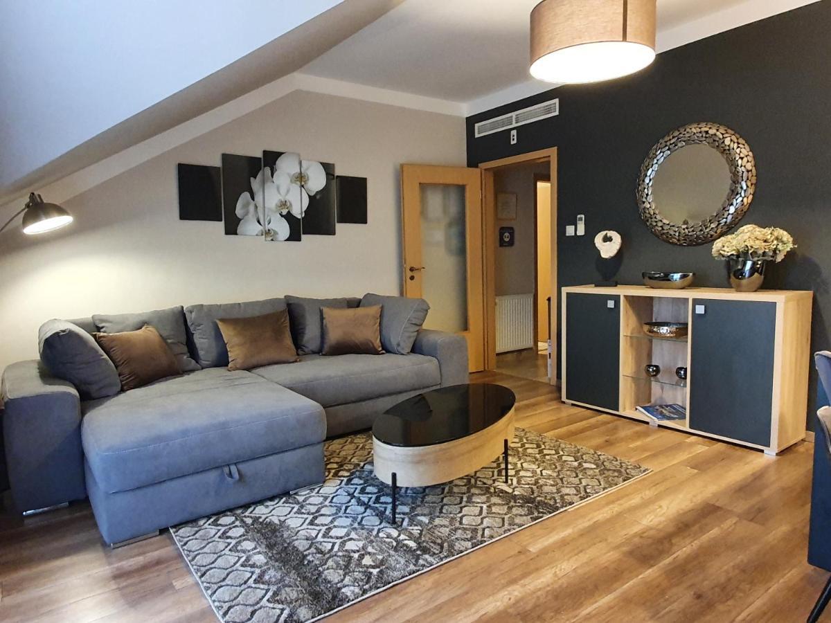 Birdland Panorama Apartman Bük Esterno foto